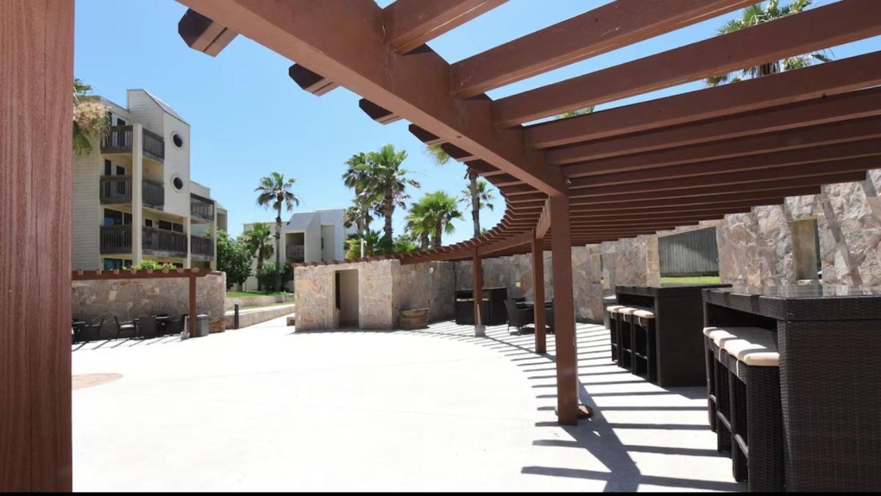 Ocean Breeze Retreat 2Bed 2Bath, Heated Pool! South Padre Island Exterior foto